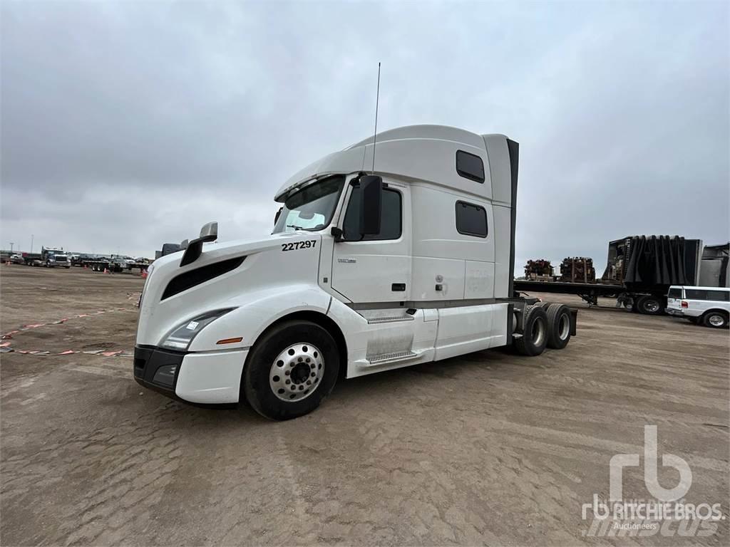 Volvo VNL860 Truck Tractor Units