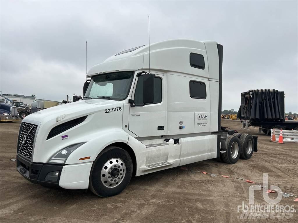 Volvo VNL860 Truck Tractor Units