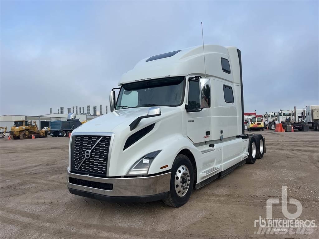 Volvo VNL860 Truck Tractor Units