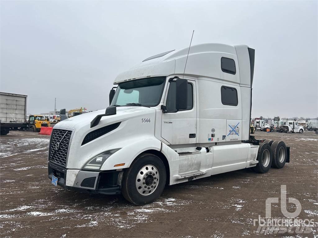 Volvo VNL860 Truck Tractor Units