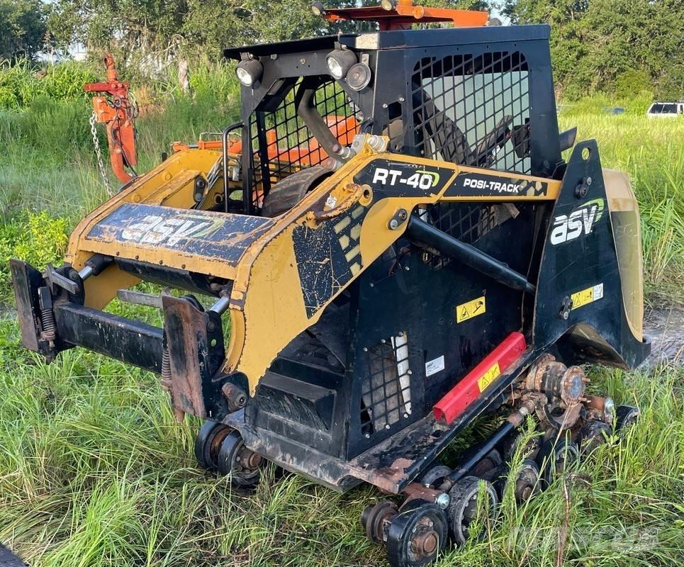 ASV RT-40 Crawler FEL's