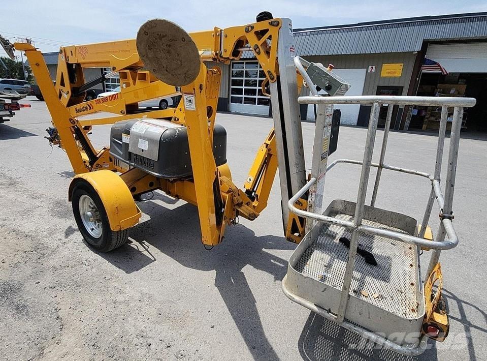  Biljak 3522A Compact self-propelled boom lifts