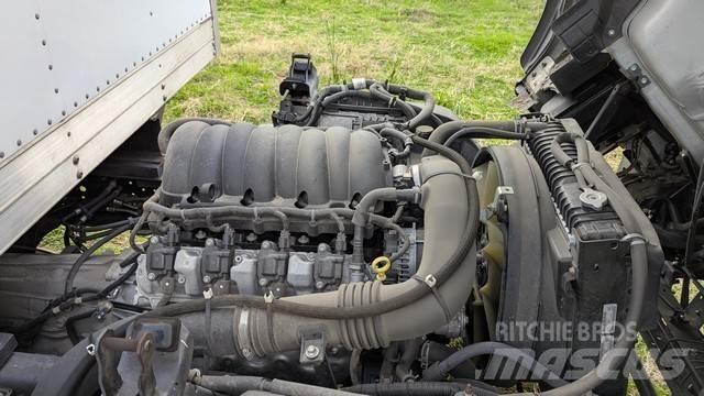 Chevrolet W4500 Van Body Trucks