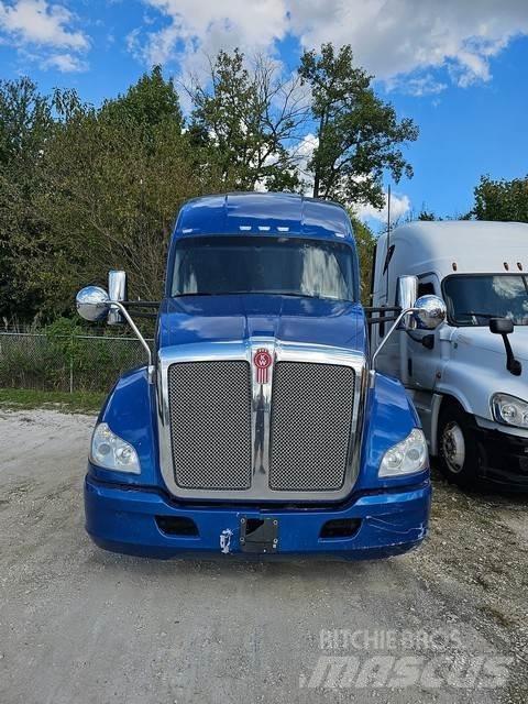 Kenworth T680 Truck Tractor Units