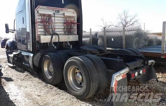 Kenworth T680 Truck Tractor Units
