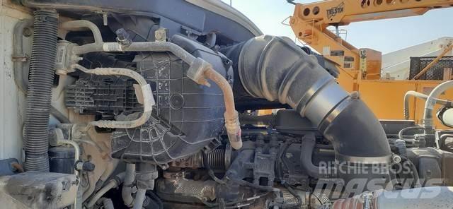 Kenworth T680 Truck Tractor Units