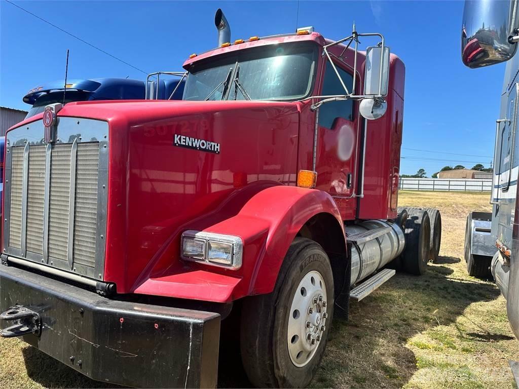 Kenworth T800 Truck Tractor Units