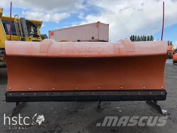 Schmidt Nido SNK 180 Snow blades and plows