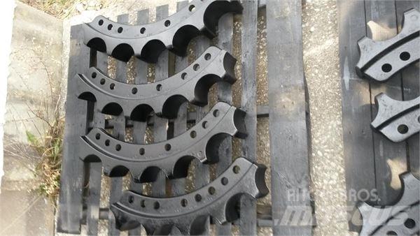 CAT 1366968 Tracks, chains and undercarriage