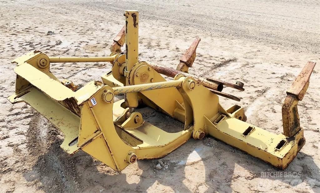 CAT 14G Scarifiers