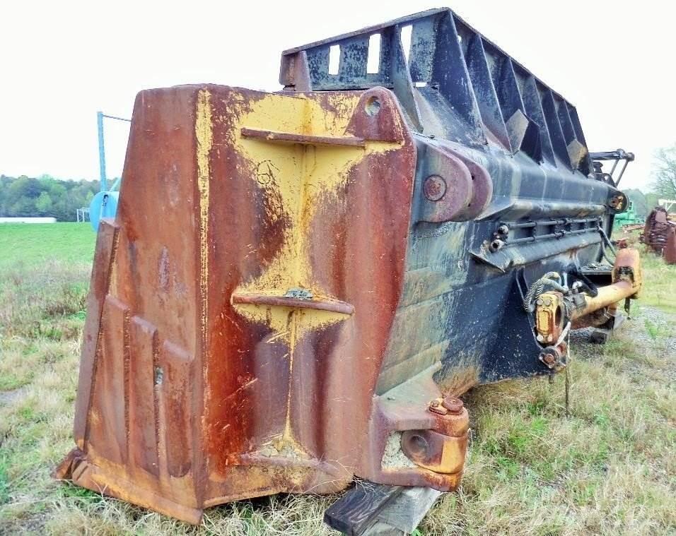 CAT D11 Blades