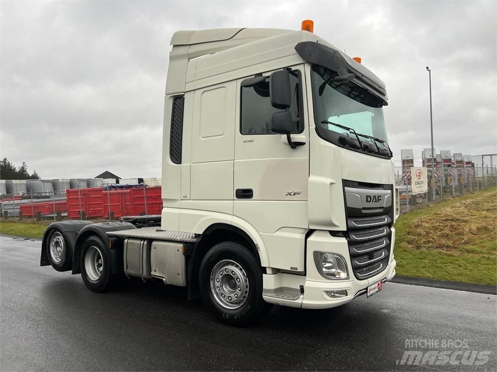 DAF XF 530 6x2 FTR Truck Tractor Units