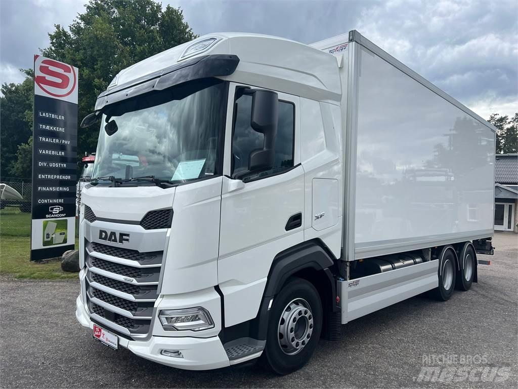 DAF XF480 FAS 6x2 Van Body Trucks