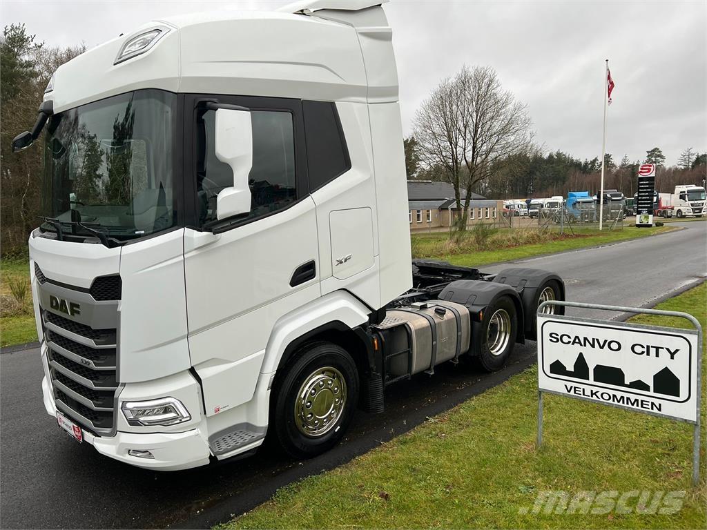 DAF XF530 FTS 6x2 Truck Tractor Units