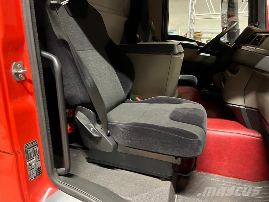 MAN TGL 12-220 BL Tautliner/curtainside trucks