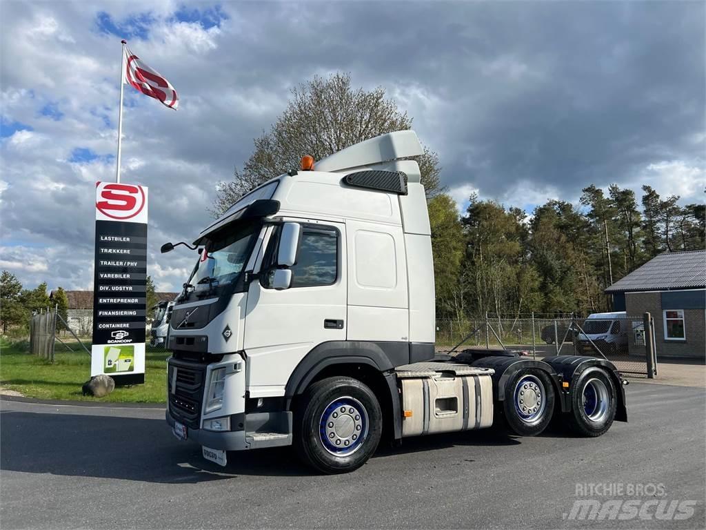 Volvo FM450 Truck Tractor Units