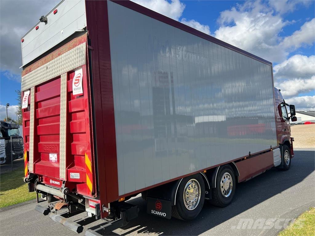 Volvo FM460 Van Body Trucks