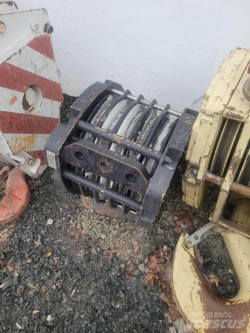 Liebherr  Crane spares & accessories
