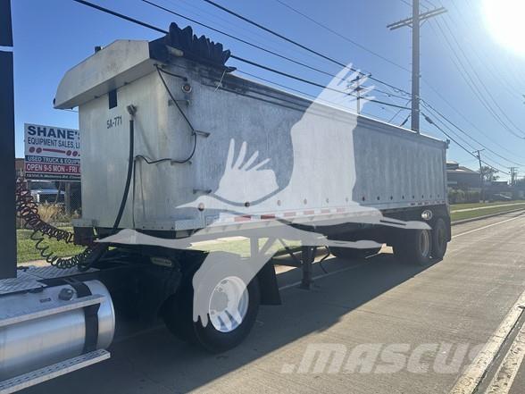  J & J Tipper trailers