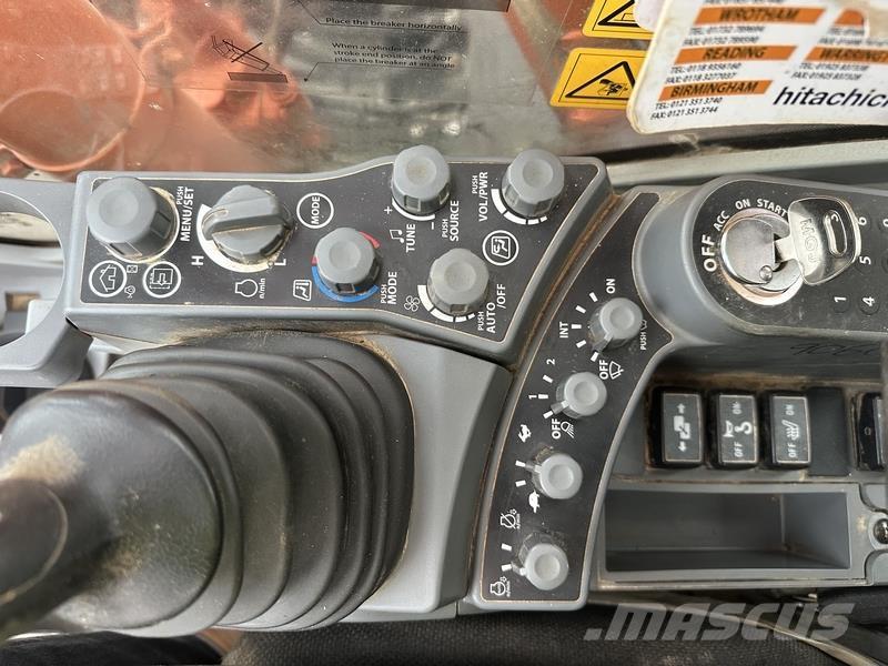 Hitachi ZX130 Crawler excavators