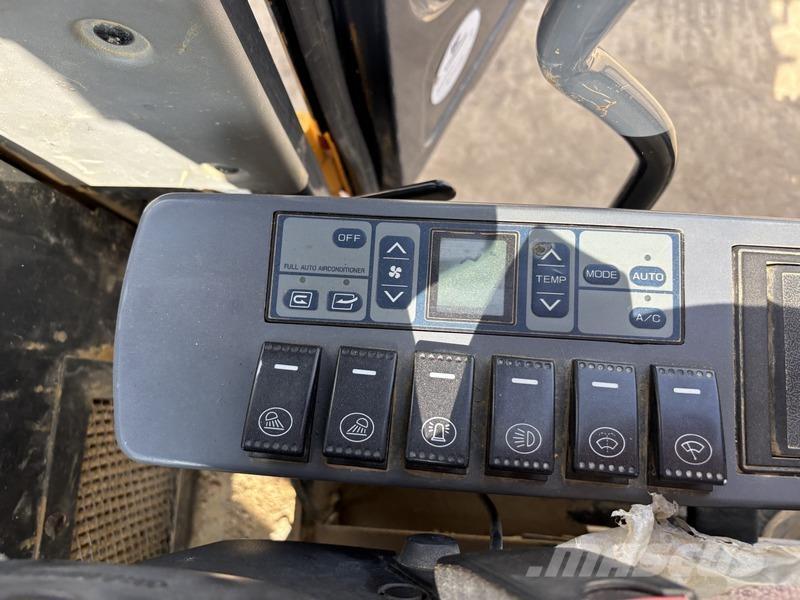 LiuGong CLG915E Crawler excavators