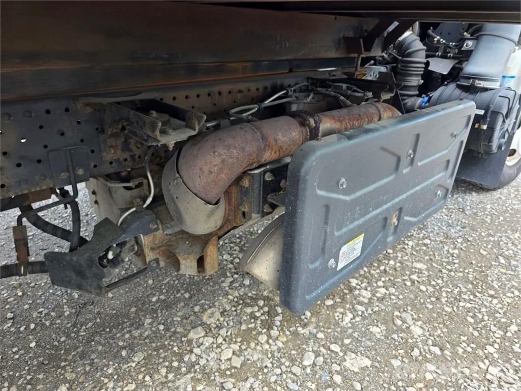 Chevrolet 4500 Van Body Trucks