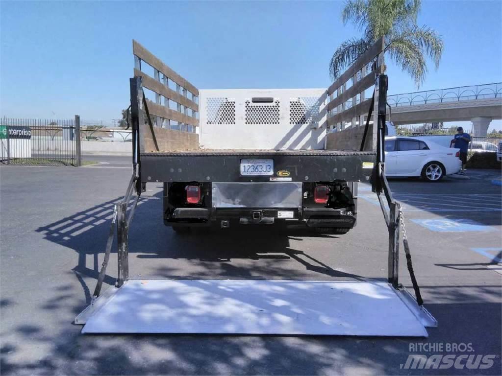 Ford F550 CREW CAB 4 Van Body Trucks