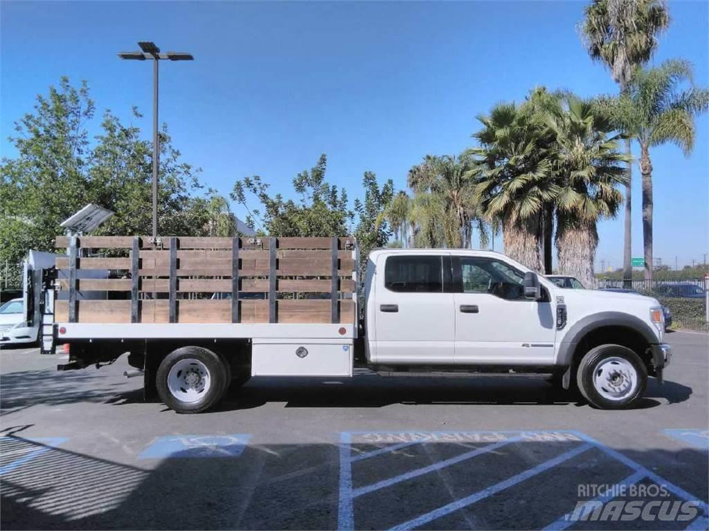 Ford F550 CREW CAB 4 Van Body Trucks