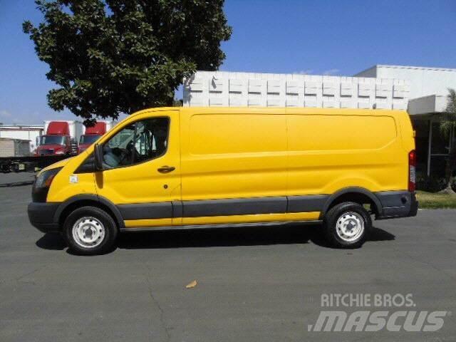 Ford TRANSIT 250 CAR Van Body Trucks