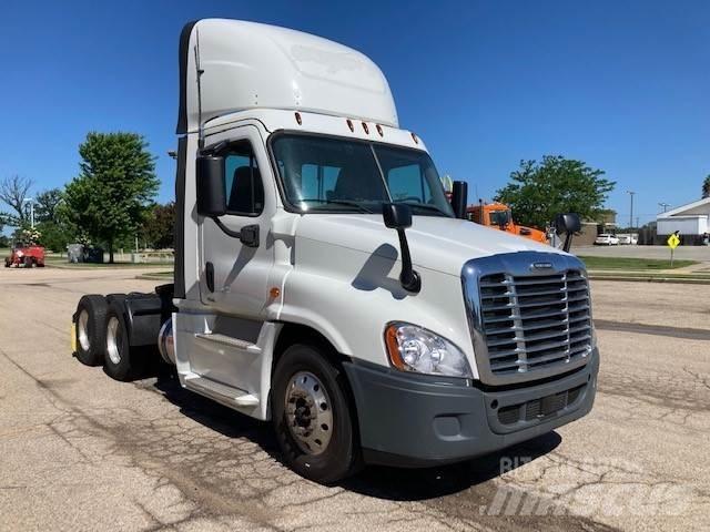 Freightliner Cascadia Truck Tractor Units