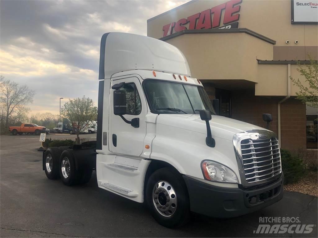 Freightliner Cascadia Truck Tractor Units
