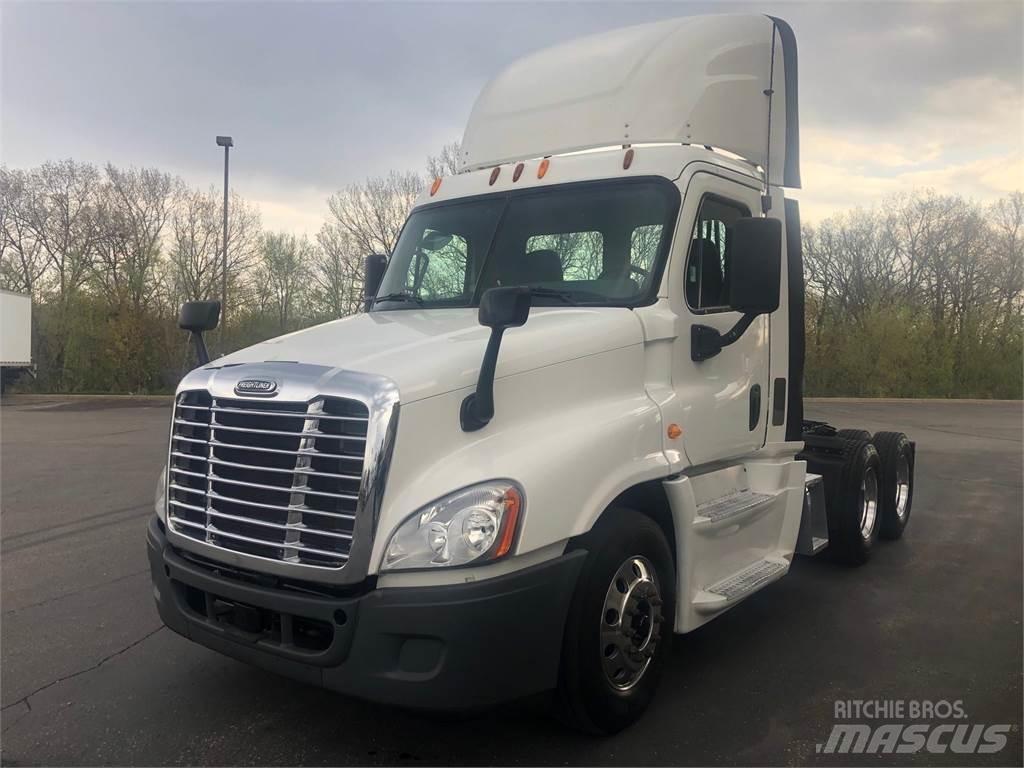 Freightliner Cascadia Truck Tractor Units