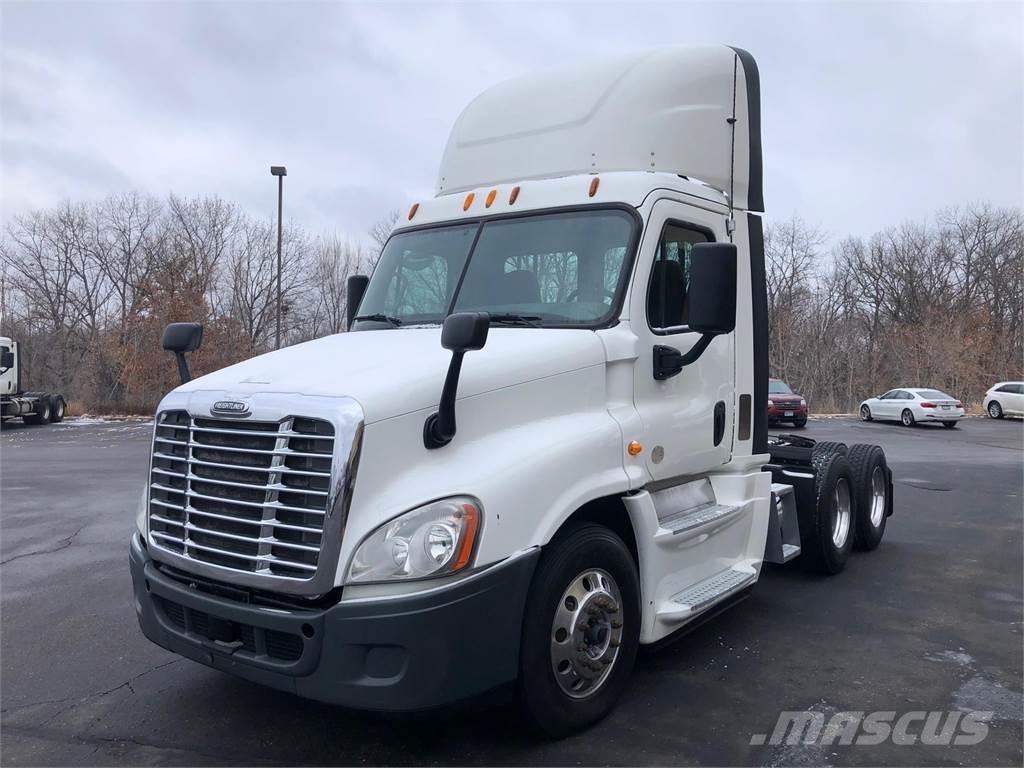 Freightliner Cascadia Truck Tractor Units