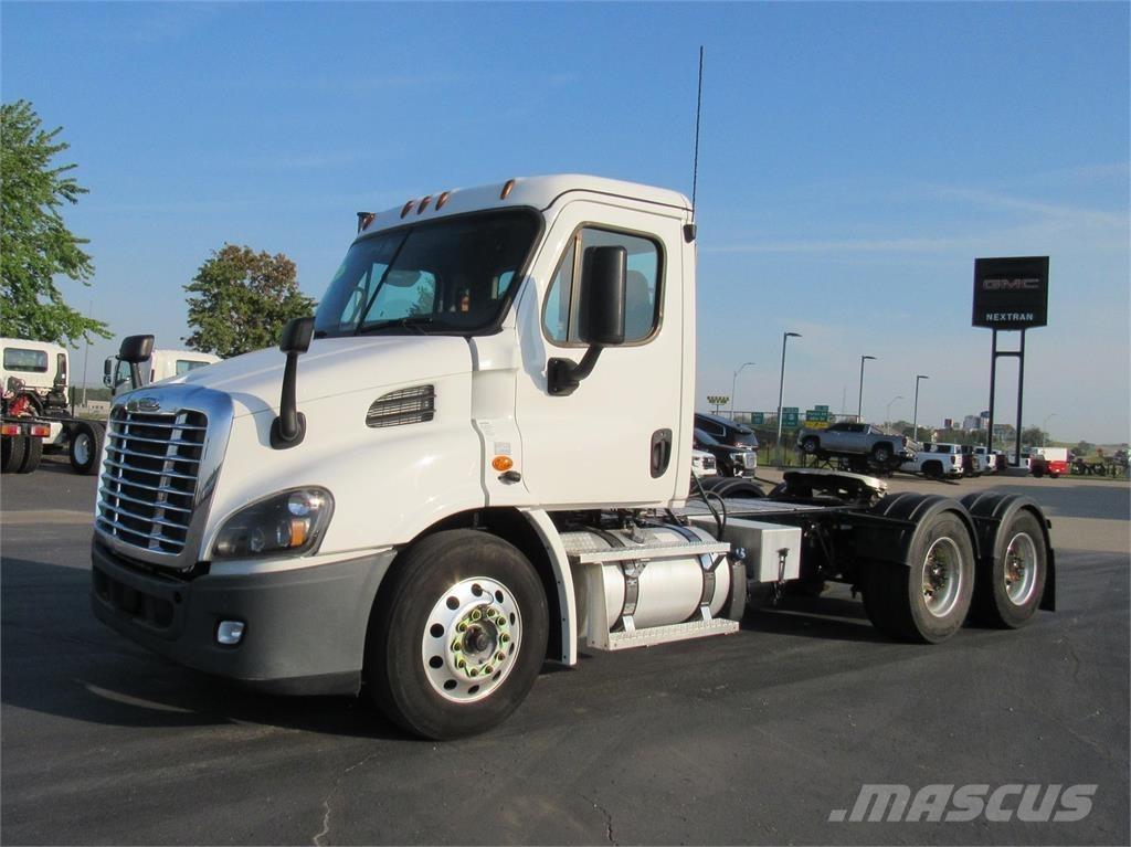 Freightliner Cascadia Truck Tractor Units