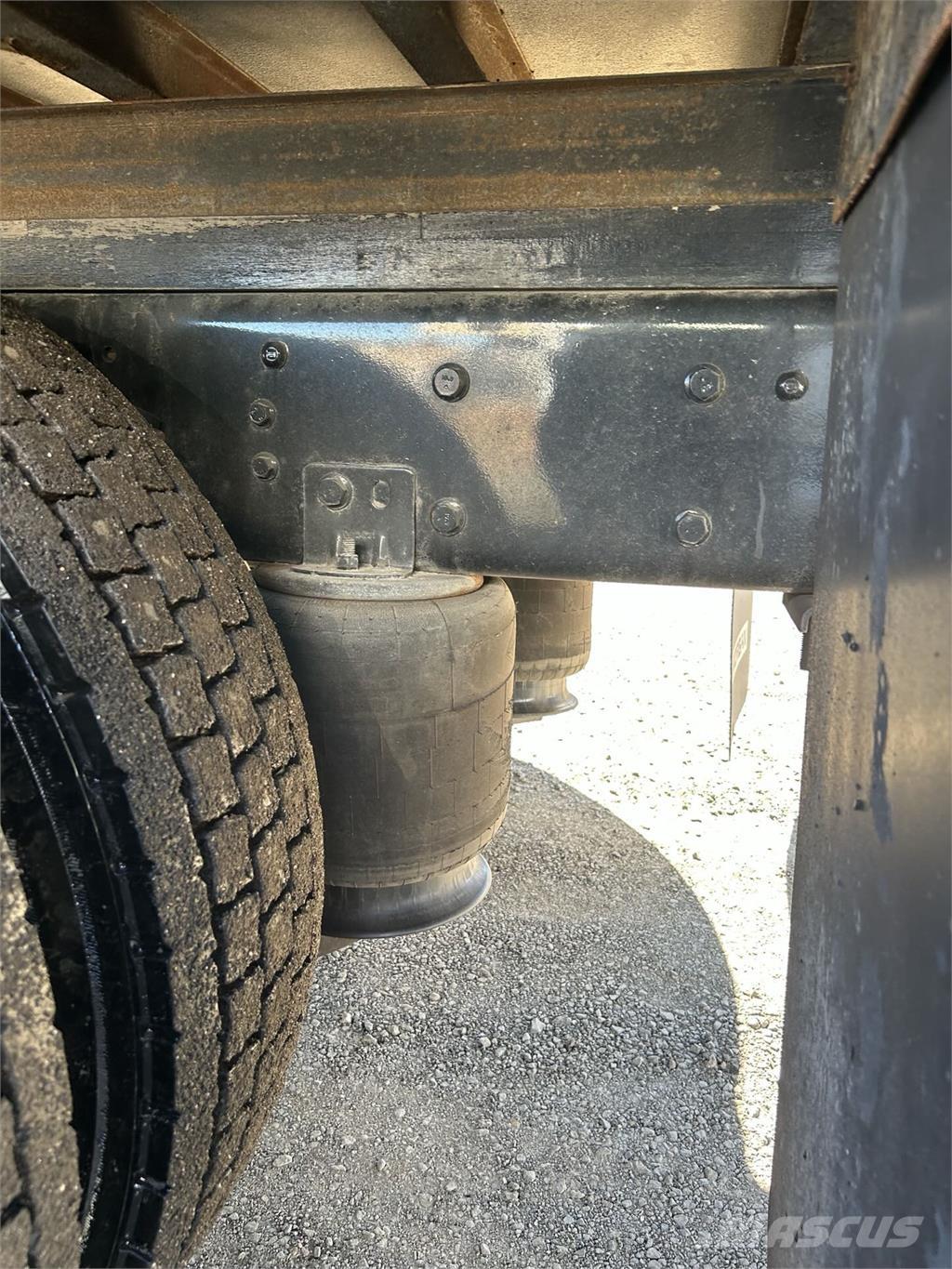 International MV607 Van Body Trucks