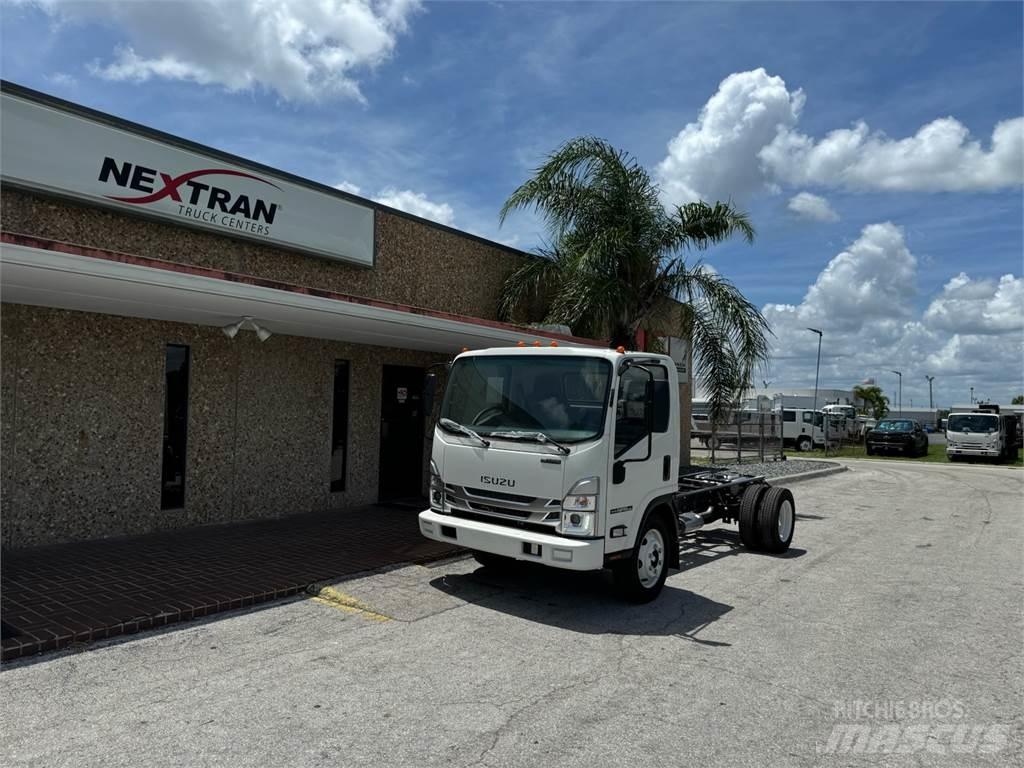 Isuzu NPR-1F204 Chassis Cab trucks