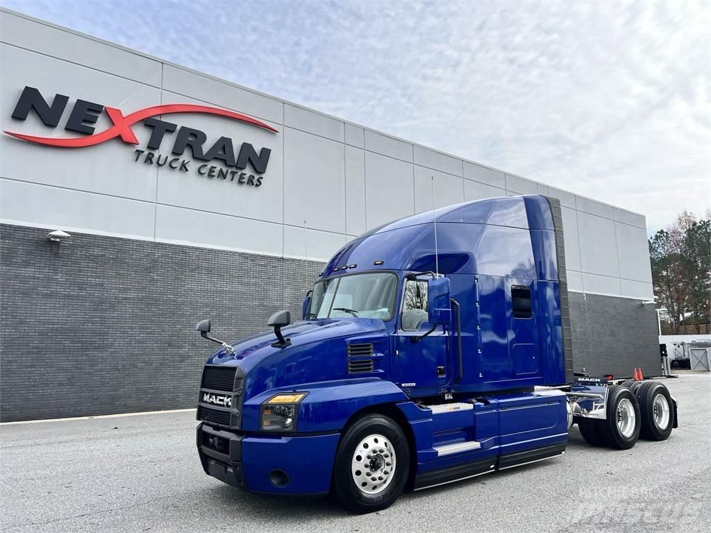 Mack AN64T Truck Tractor Units