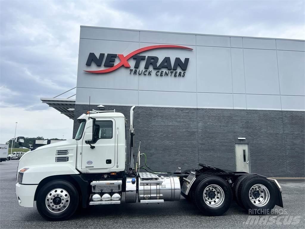 Mack AN64T Truck Tractor Units