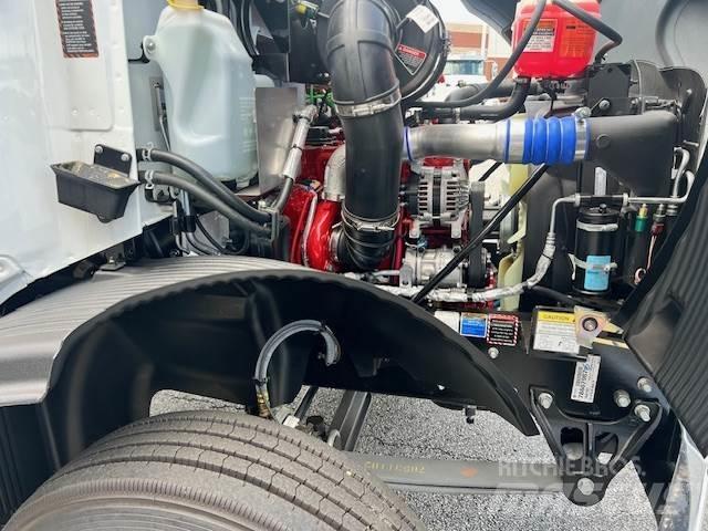 Mack MD6 42R Chassis Cab trucks