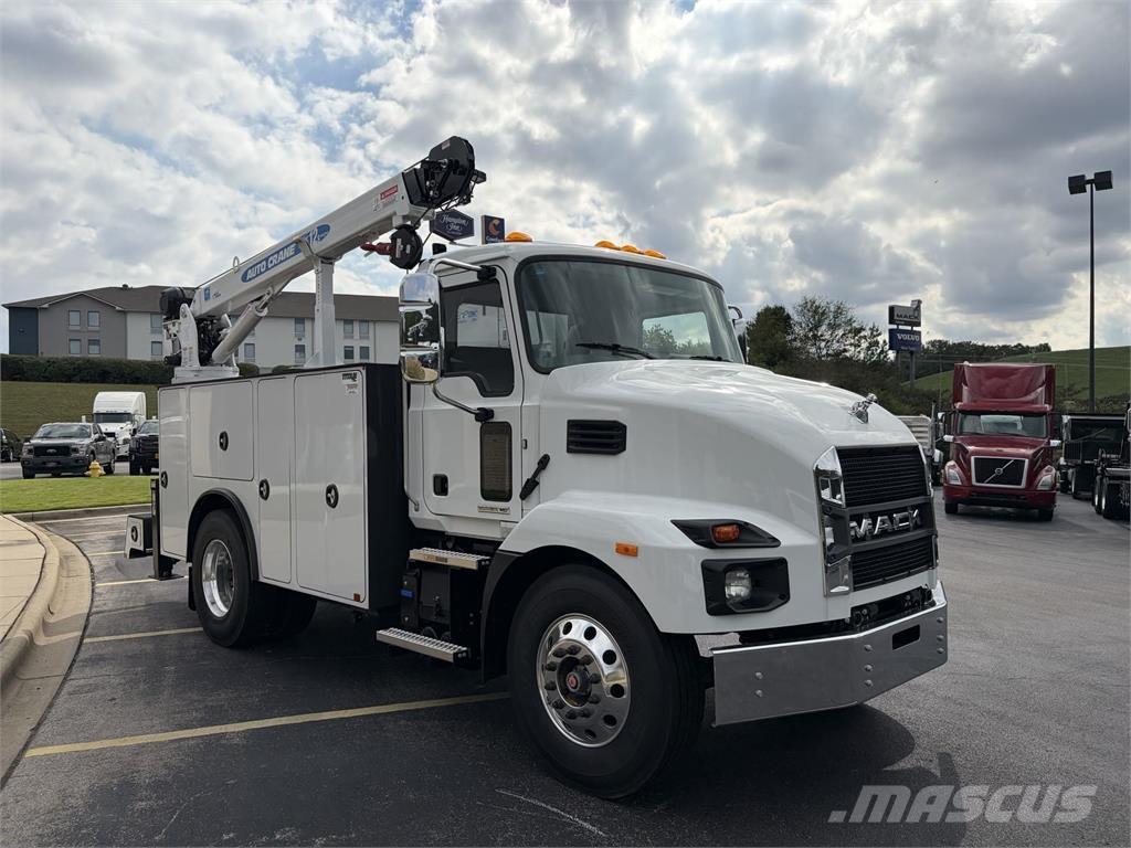 Mack MD6 42R Other trucks