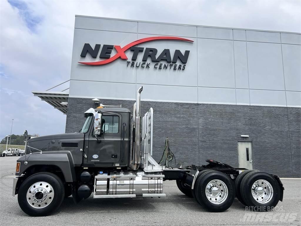 Mack PI64T Truck Tractor Units