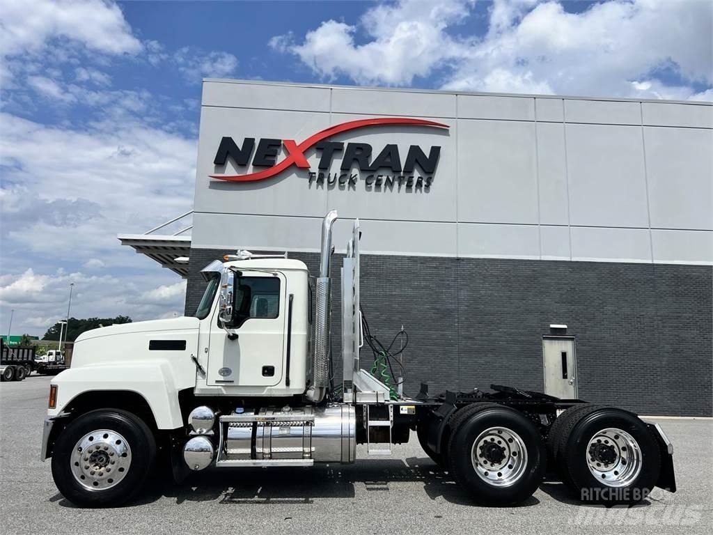 Mack PI64T Truck Tractor Units