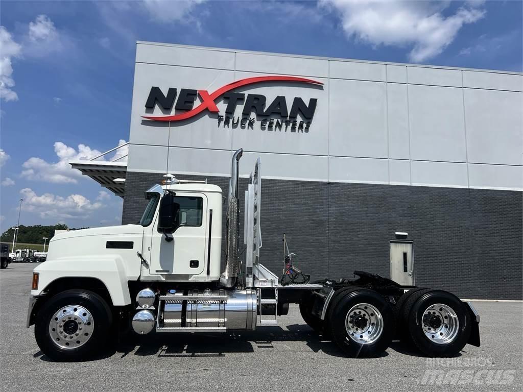 Mack PI64T Truck Tractor Units