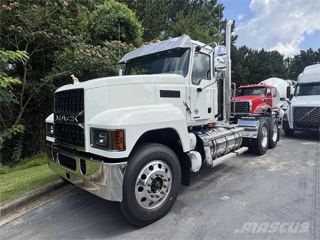 Mack PI64T Truck Tractor Units
