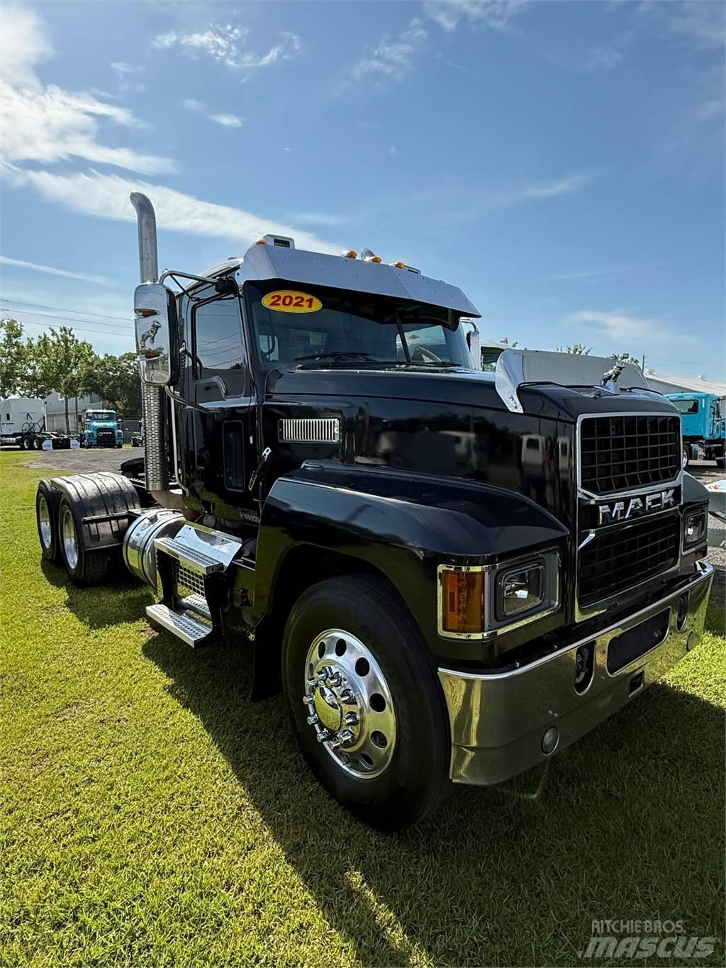 Mack PI64T Truck Tractor Units