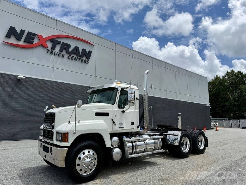 Mack PI64T Truck Tractor Units
