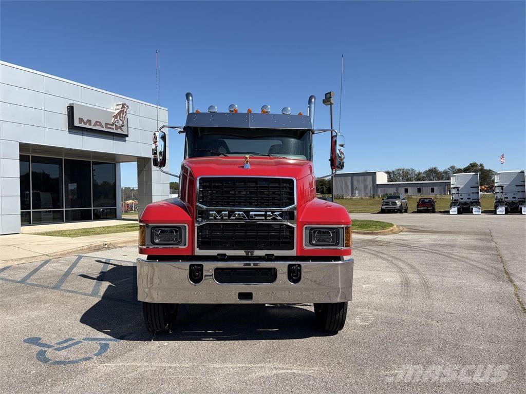 Mack PI64T Truck Tractor Units