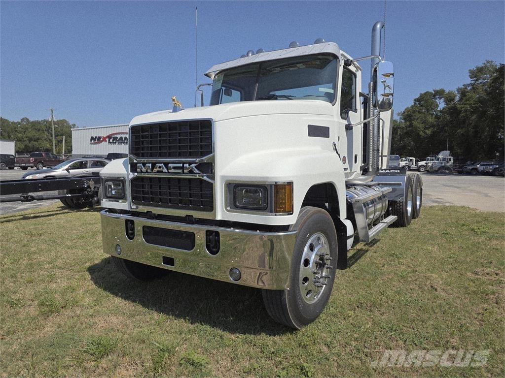 Mack PI64T Truck Tractor Units