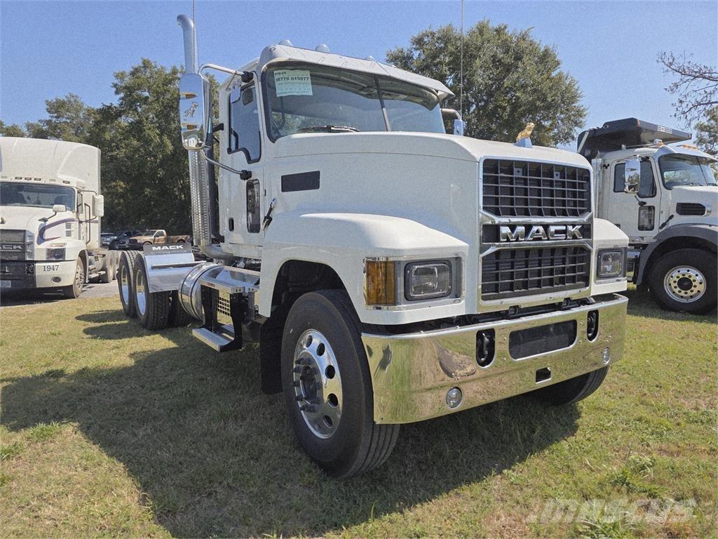 Mack PI64T Truck Tractor Units