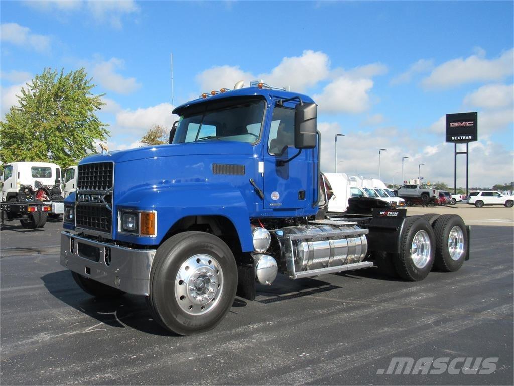 Mack PI64T Truck Tractor Units